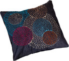 overlapping-circles-cushion